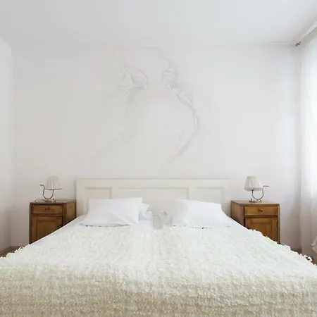 Inkrak Salwator Apartmán *